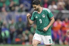 Raúl Jiménez, el ‘hombre milagro’ de México en el Mundial