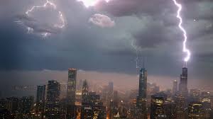 Scorching temps will slowly yield to stormy weather pattern in Chicago area