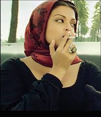 Aishwarya, Kareena, Katrina: Top Bollywood actresses caught in smoking scenes! - rai-smoking