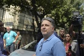 Ministro do TSE revoga liminar que assegurava campanha de Garotinho