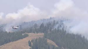 Polaris residents evacuate as massive wildfire closes in