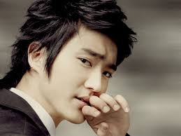 Hasil gambar untuk choi siwon