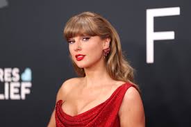 Taylor Swift's ‘Actually Romantic’ Lyrics, Explained