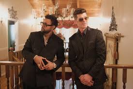 Shaggy releases ‘Looking Lovely’ with Robin Thicke off new ‘Lottery’ album