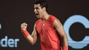 Francisco Cerundolo in action