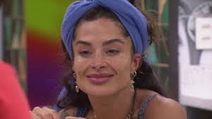 BBB 26: saiba por que Aline Campos usa lenços na cabeça diariamente