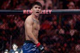 ¡Alerta UFC! ¿Podrá Bautista vencer al 'intocable' Nurmagomedov?