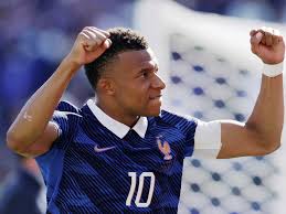 Steady as she goes: France looks to seal knockout spot against Iraq