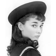Résultat de recherche d'images pour "audrey hepburn children"