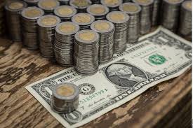 dólar estadounidense