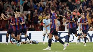 El Barcelona de Flick sigue imbatible y se estrena en Champions League con un 5-1 al Feyenoord