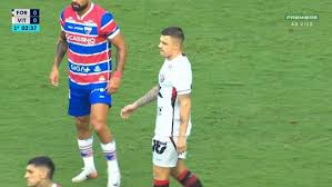 Erick Brilha! Vitória Busca Fôlego Contra o Fortaleza! - Imagen principal del artículo