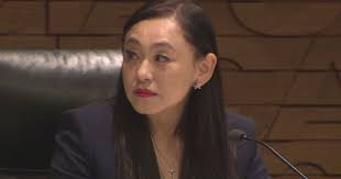 Prefeita renuncia na Califórnia após admitir ser agente da China