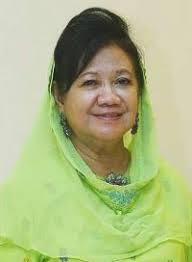 Datin Paduka Dr Faridah Datuk Abdullah - sm_pg04faridah