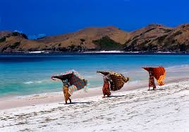 kuta beach lombok