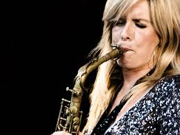 Candy Dulfer 1600x1200 Wallpapers, 1600x1200 Wallpapers &amp; Pictures Free Download - candy-dulfer_157637-1600x1200