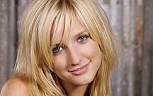 Ashlee Simpson spielt <b>Cecilia Smith</b>. &quot;Ich bin einfach nur ein Mädchen in <b>...</b> - 48974