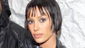 Censori Sisters' Style and Kim Kardashian's Warning to Kanye