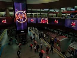Slayer assume o controle do Metrô de São Paulo em ação promovendo show