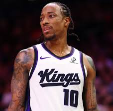Kings Weigh Options with DeMar DeRozan Amid Trade Rumors