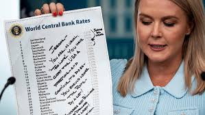 Trump's Sharpie Scrawl: New Attack on Fed's Powell Sparks Outrage! - Imagen principal del artículo