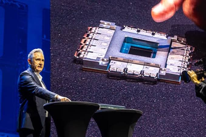 Marvell raises revenue outlook on strong AI demand; stock sinks as big expectations outweigh solid earnings