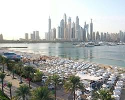 شاطئ فندق هيلتون دبي بالم جميرا، الإمارات عروض