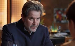 Ferette entrega a cabeça de Arminda sem dó em Três Graças: 'Não tenho culpa'