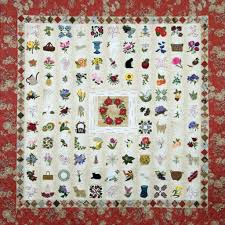 Résultat de recherche d'images pour "embroidery blocks in miniature quilts"