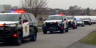 WATCH: Procession in Ozark, Mo., honors 2 fallen Christian County deputies