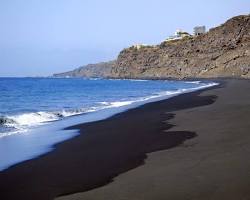 Immagine di São Filipe Fogo Cape Verde colonial architecture black sand beach