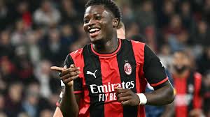 Milan, Amorim estudia una variante sorpresa: Cisse de falso nueve con Goncalo Ramos descansando