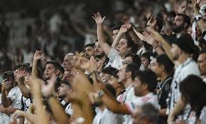 Crise à Beşiktaş! Les fans enragés après une défaite choc! - Imagen principal del artículo