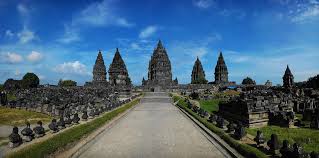 Hasil gambar untuk candi prambanan