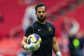 NAC Breda Shocker! Coach Changes Goalie Before Heerenveen Clash!