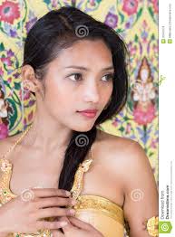 Portrait of Thai lady - portrait-thai-lady-beautiful-35041678