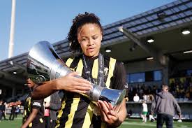 Un triplete de Schröder hace campeón europeo al Hacken frente al Hammarby