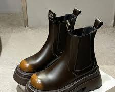 Image of Platform Boots winter fashion 2024