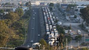 Transportistas protestan en carreteras de Guanajuato HOY 26 de octubre | Bloqueos, cierres y actualizaciones