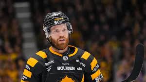 Skellefteå AIK:s stjärna prisas storfalt – dubbla nya priser
