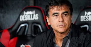 Independiente vs. Platense: ¿Rompe el Rojo su Mala Racha Hoy? - Imagen principal del artículo