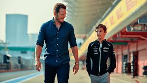 Chris Pratt attends Japan F1 Grand Prix with family for Super Mario Galaxy premiere