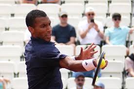 Auger-Aliassime rides dominant second set to win over Kopriva at Hamburg Open