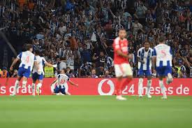 Pepê brilha e Gabri Veiga coloca o FC Porto a vencer no clássico (vídeo)