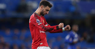 Carrick delighted to see Fernandes playing with freedom for Man Utd