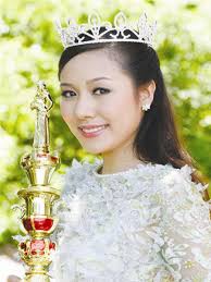 Hoa hậu thế giới người Việt năm 2007 Ngô Phương Lan. - l1