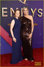 Jodie Foster Gets Support from Wife Alexandra Hedison at Emmy Awards 2024