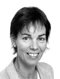 Cand.polit. Karen Marie Moland disputerer 1. november 2002 for dr.polit.-graden ved Universitetet i Bergen med avhandlingen: - moland