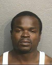 Suspect Lamont Penn Suspect Anthony Wayne Smith. HPD Homicide Division Sergeant R. Odom and Senior Police Officers R. Moreno and L. Lovelace reported: - nr042512-1b