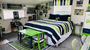 Seahawks house unites fans ahead of Super Bowl